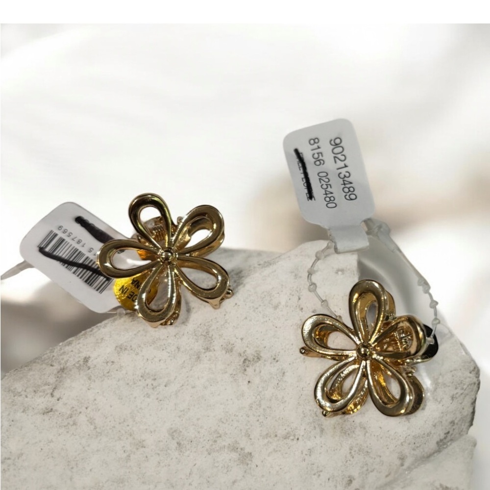Free People Mini Flower Claw Clips NWT